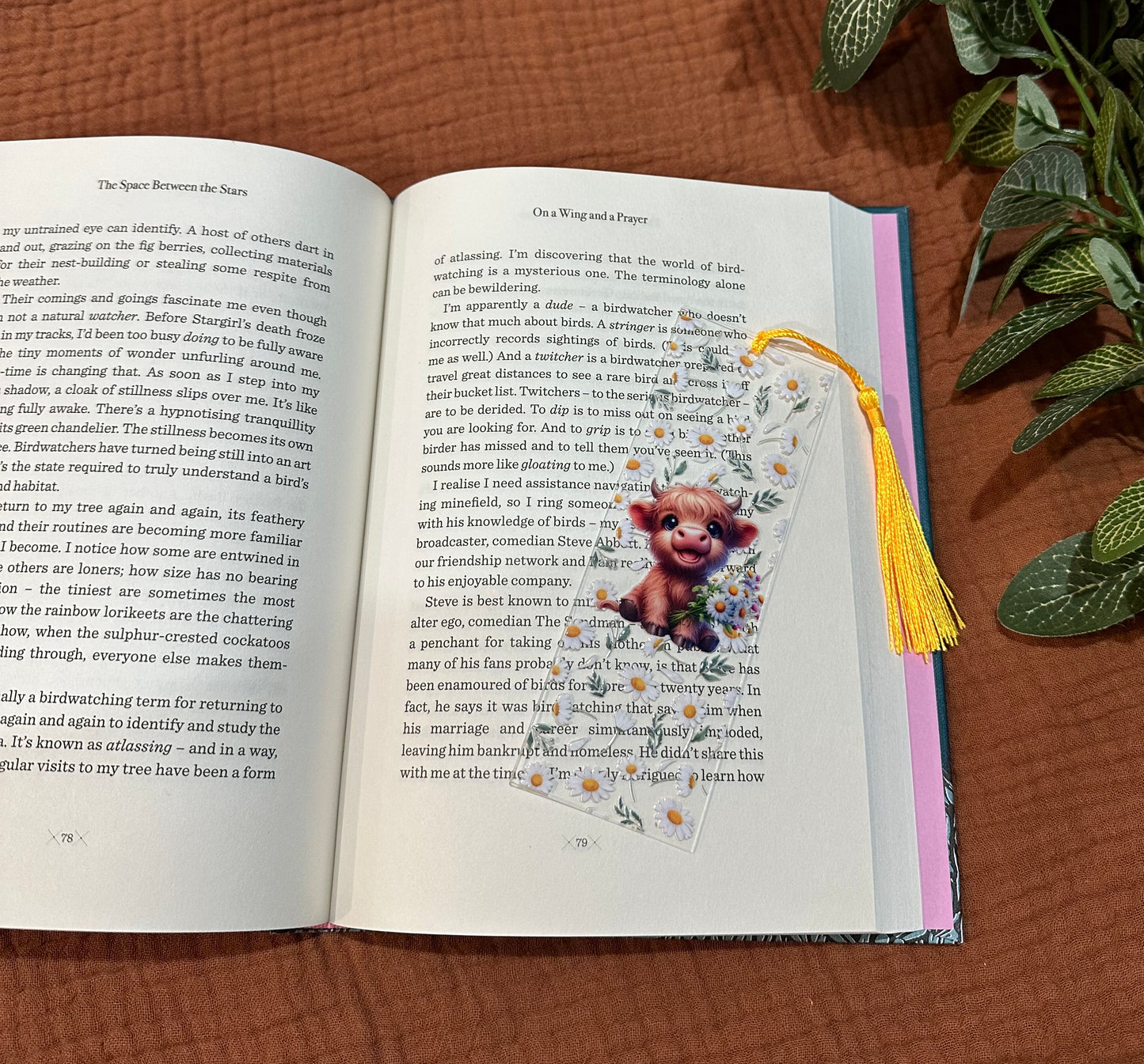 Bookmark - Daisy Cow