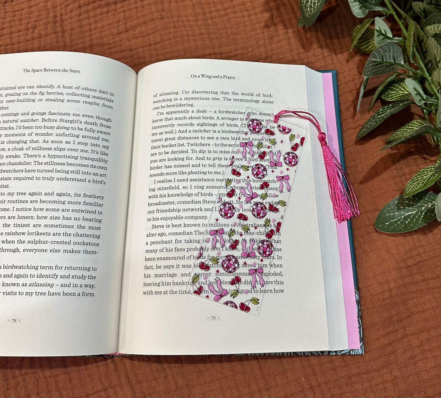 Bookmark - Disco & Bows